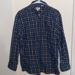 Flannel shirt